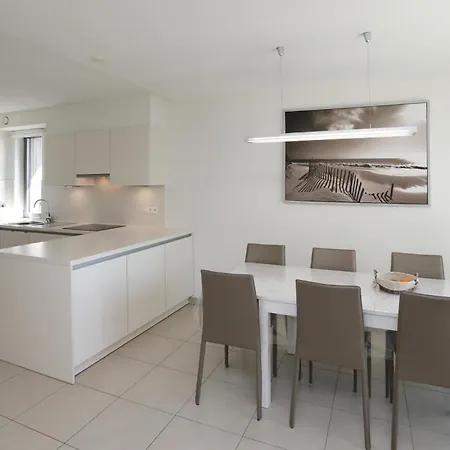 Residentie Crystal Ref, 84 * Ostende