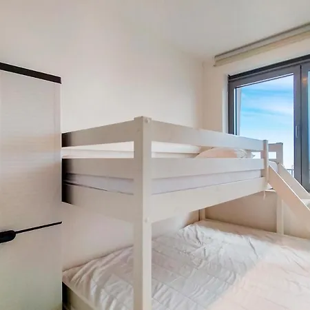 Residentie Crystal Ref, 84 *